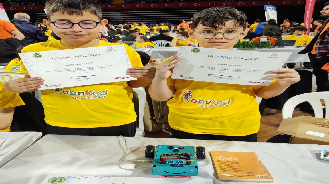 Robokod İzmir Bilişim ve Kodlama Şenliğine Katıldık